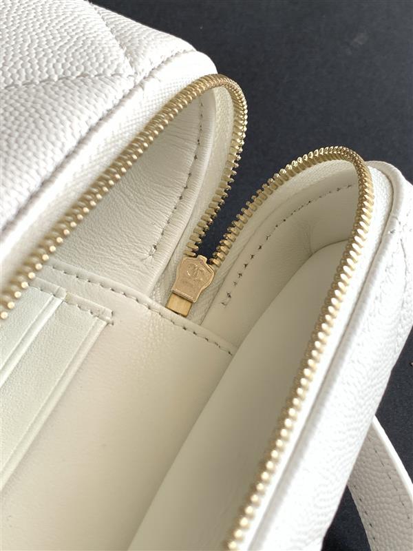 2026127214536123 570